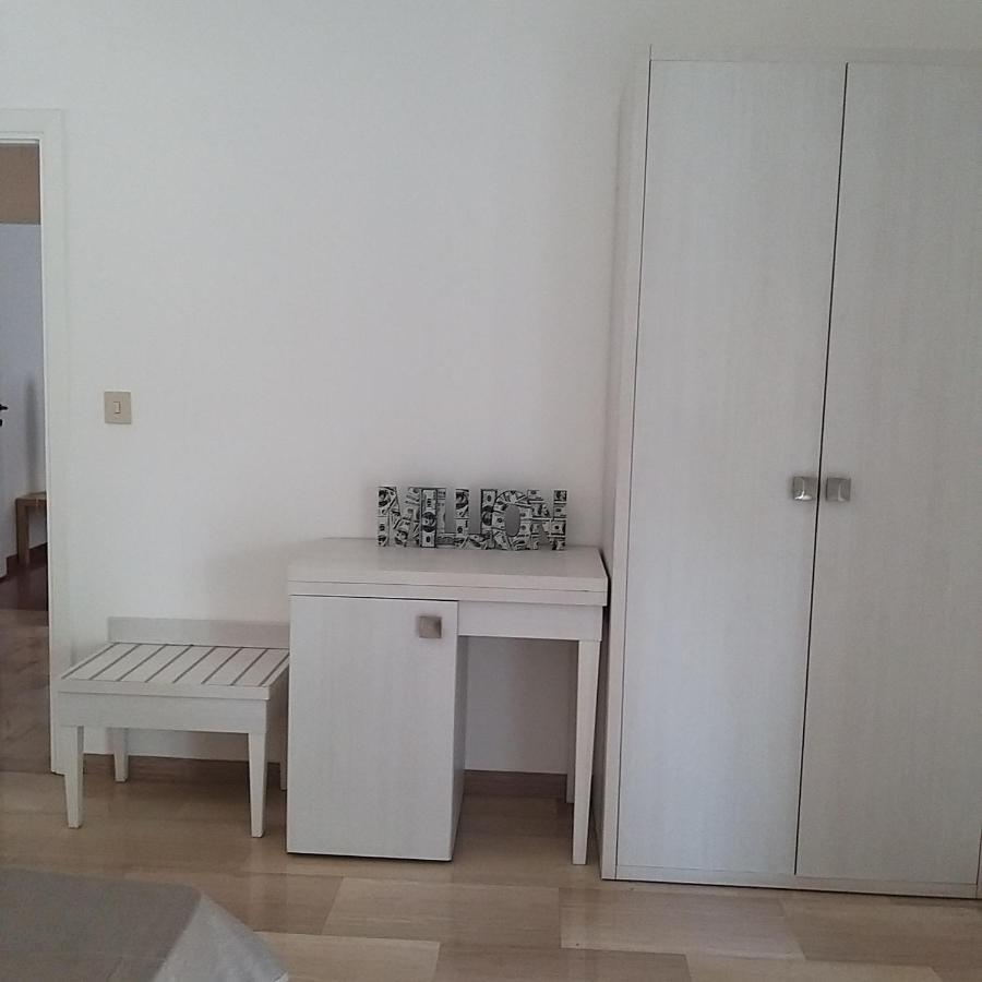 Apartamento Casa Luna Montesilvano Marina Exterior foto